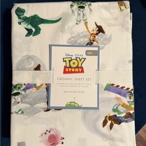 Disney and Pixar Toy Story Organic
Toddler Bed Sheet Set PRICE IS FIRM
